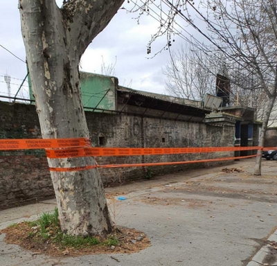 Грађевинска инспекција у Добановачкој због урушеног зида