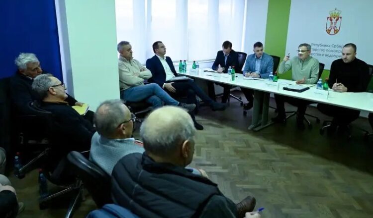Дијалог_са_пољопривредним_удружењима_кључан_у_условима_спољних_тржишних_поремећа