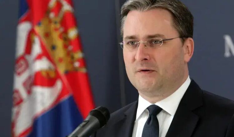 Скрнављење_споменика_напад_на_државу_и_њену_историју