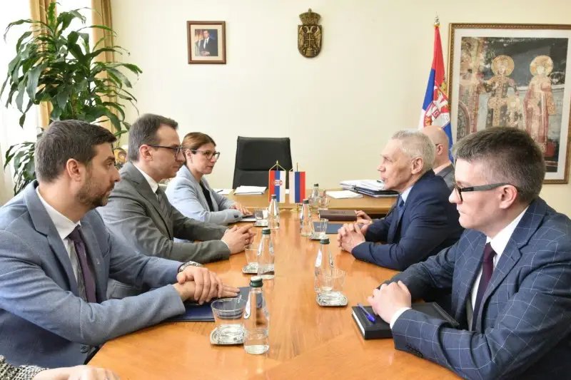 Неопходност_даљег_деловања_Унмика_на_Косову_и_Метохији
