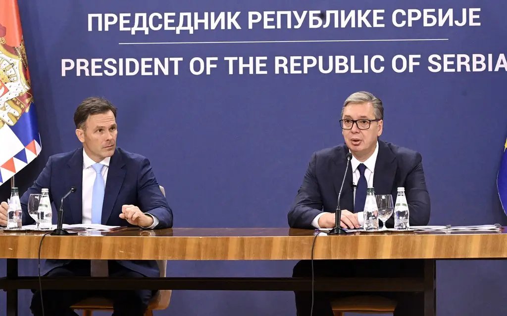 Повећање_плата_у_јавном_сектору_и_пензија_од_1._децембра