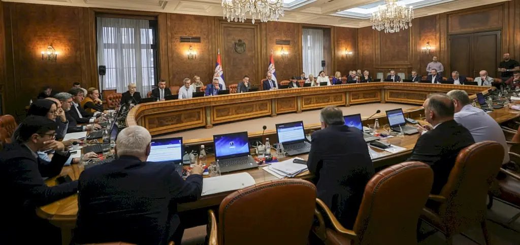 Влада_усвојила_више_докумената_из_различитих_области