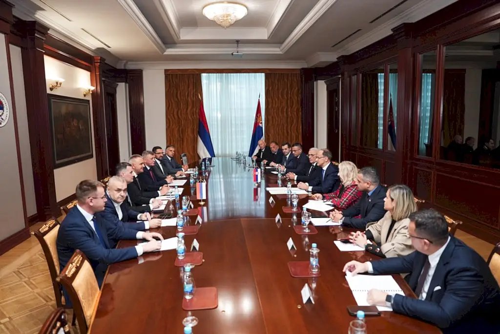 Координација_влада_Србије_и_Републике_Српске_у_циљу_јачања_сарадње