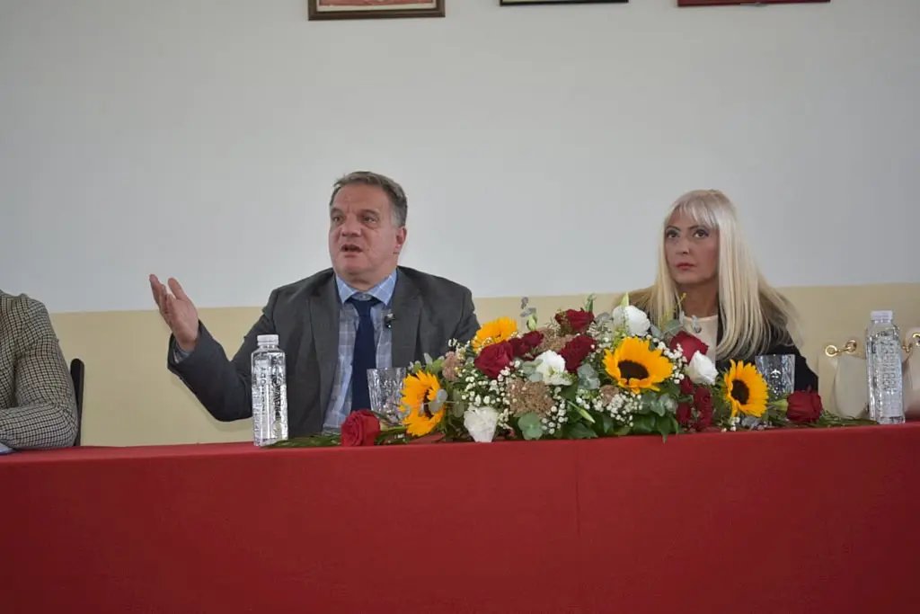 Отпочео_процес_осме_фазе_запошљавања_у_просвети_на_неодређено_време