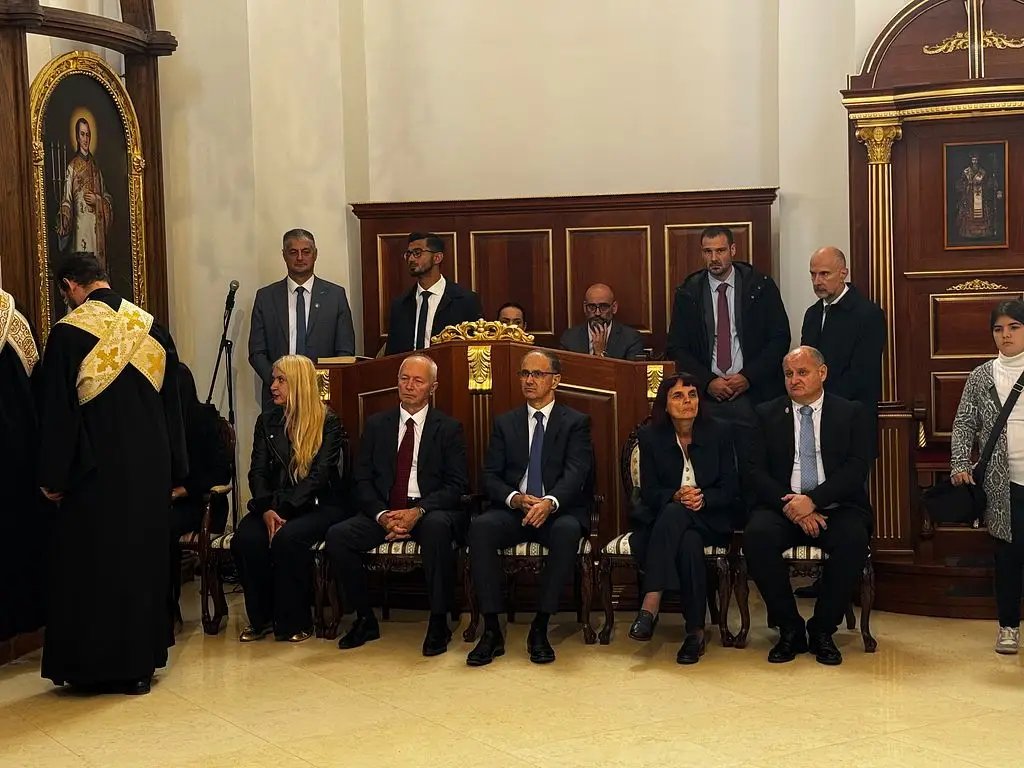 Србија_ће_наставити_да_подржава_свој_народ_и_СПЦ_у_Хрватској